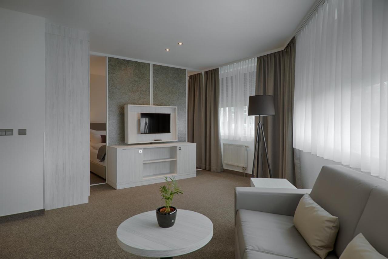 Hotel Townhouse Далевиц Экстерьер фото